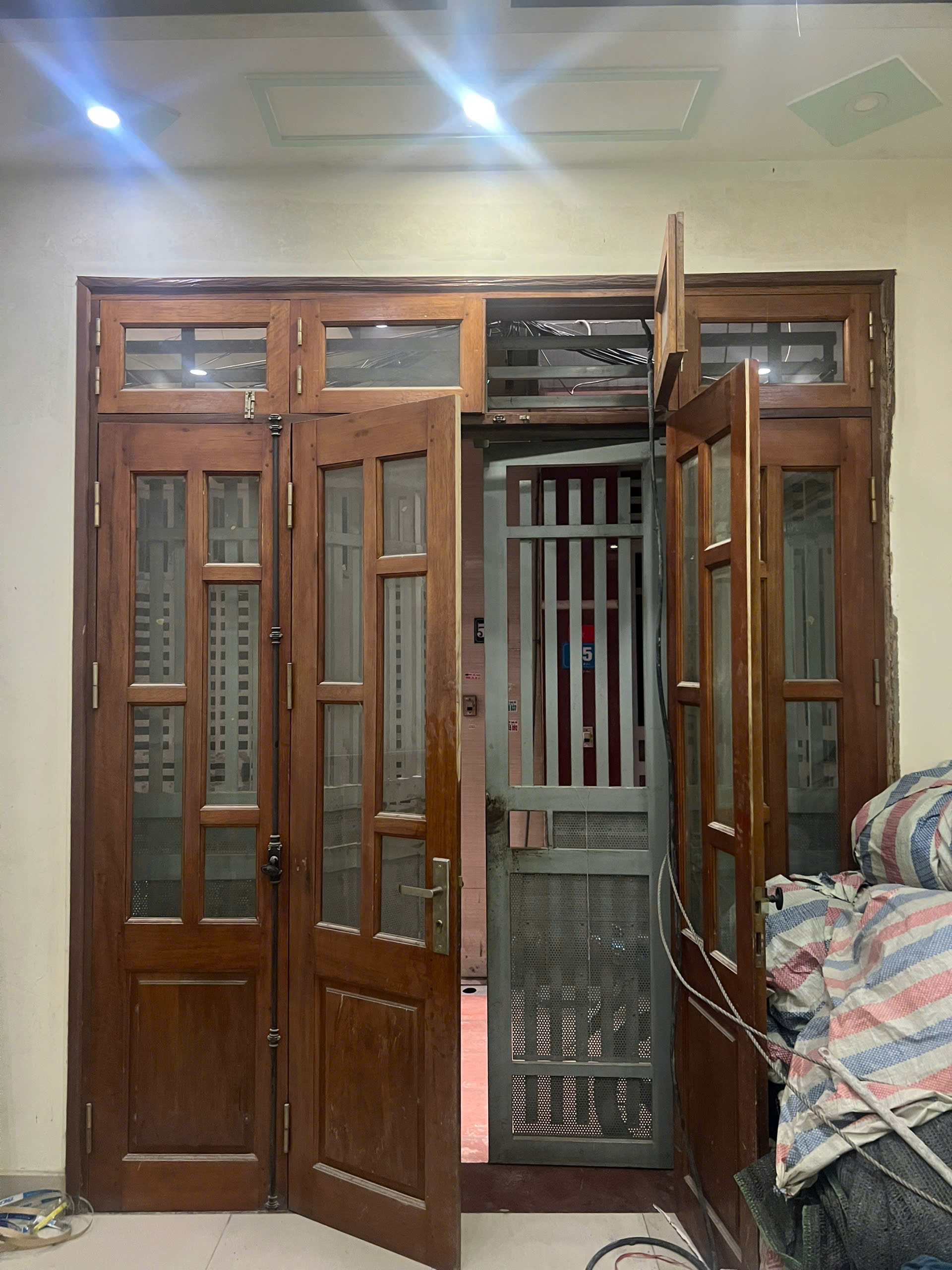 ĐỒ GỖ CŨ XUỐNG CẤP? ĐỪNG VỘI THAY MỚI! 2