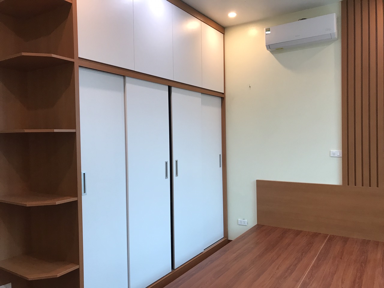 Thi Công Nội Thất Nhà Phố Đông Anh 5